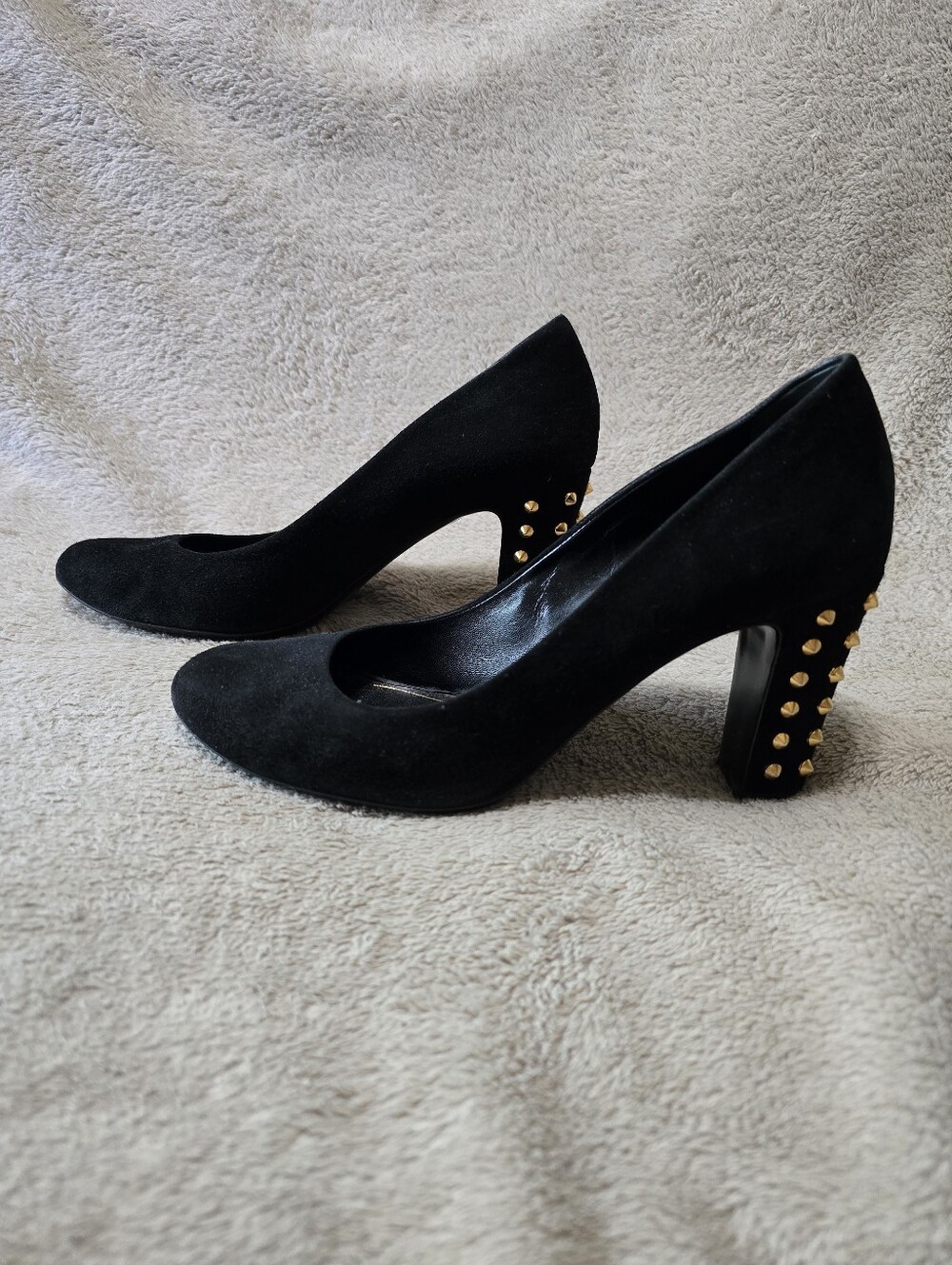 Gucci Jacquelyne Black Suede Gold Studded Block Heel Round Toe Pumps Size 39 - Picture 3 of 15
